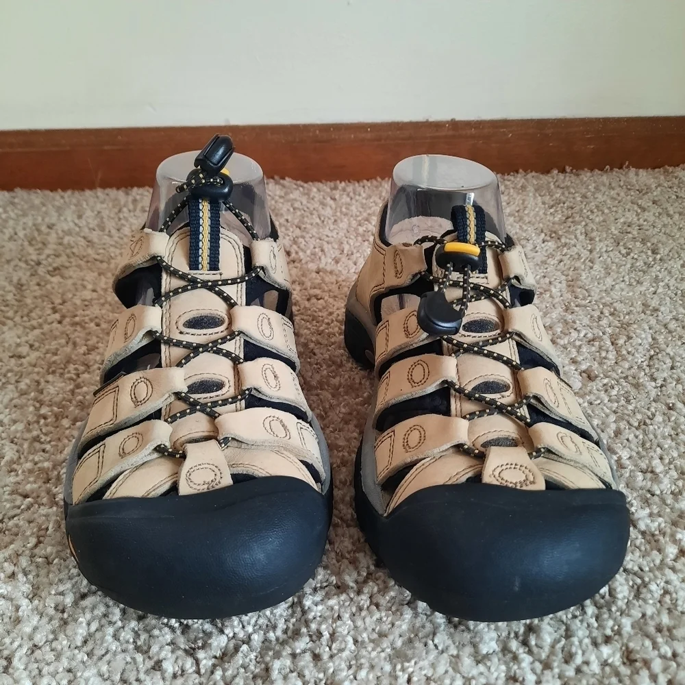 Keen Newport Leather Hiking Sandals Light Tan Pull Cord Slip On Size 7